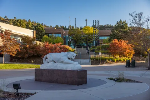 mountain lion statue